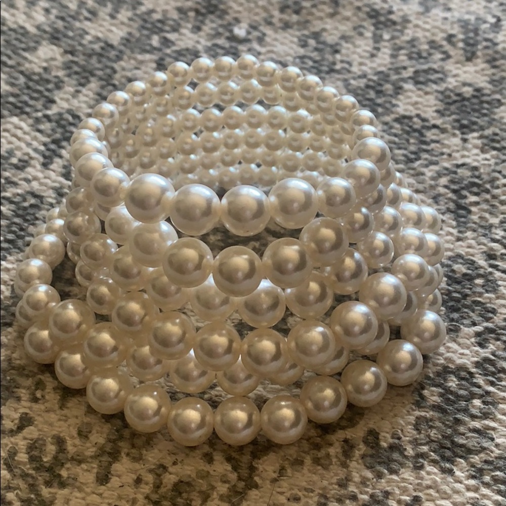 Charming Charlie pearl layered bracelet